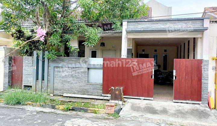 Rumah 2 Lantai Bagus Unfurnished SHM di Sulfat Agung, Malang 2