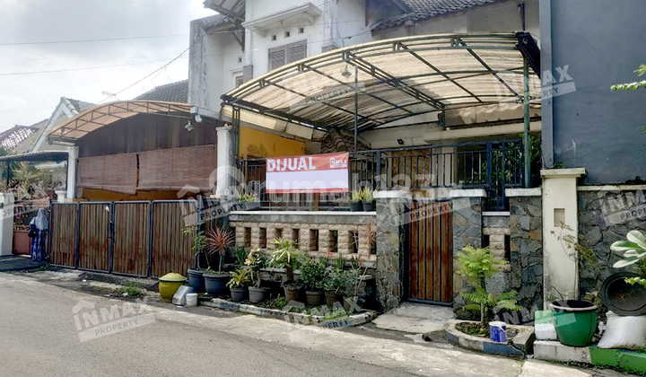 Rumah + Rumah Kost Lokasi Dekat Kampus Unibraw Daerah Bunga - Bunga Rumah + Rumah Kost Lokasi Dekat Kampus Unibraw Daerah Bunga - Bunga