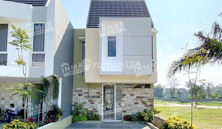 Rumah 2 Lantai Model Jepang Dekat Rs Lavallete, Kota Malang 1