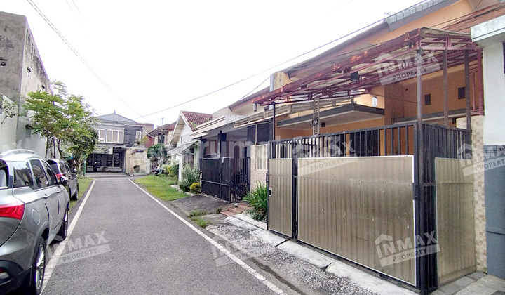 Strategic Location Modern Minimalist House in Sulfat Indah, Malang 2