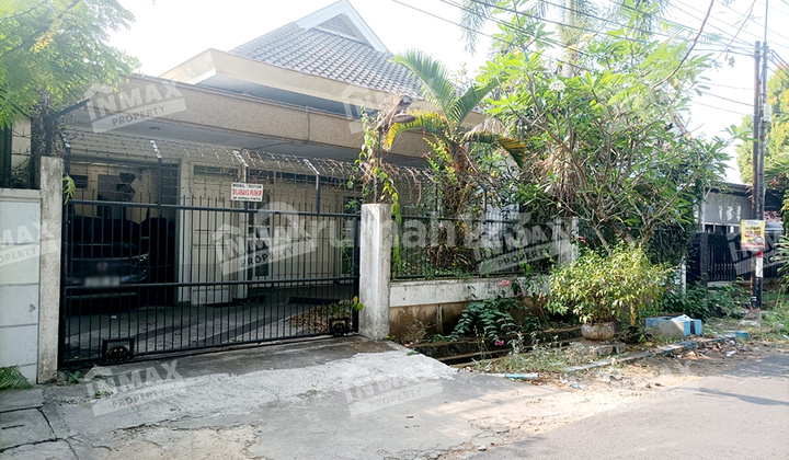Spacious House, Strategic Location in the Center of Malang City, Kaliurang Area, Lowokwaru, Malang City.