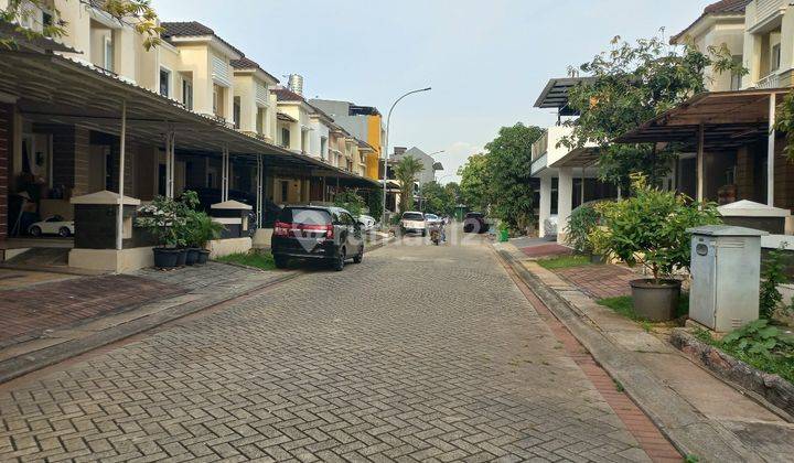 Sewa Rumah Green Mansion 2 Lantai Kondisi Bagus 2