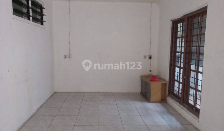 Sewa Rumah Green Garden Harga Nego Jakarta Barat  2