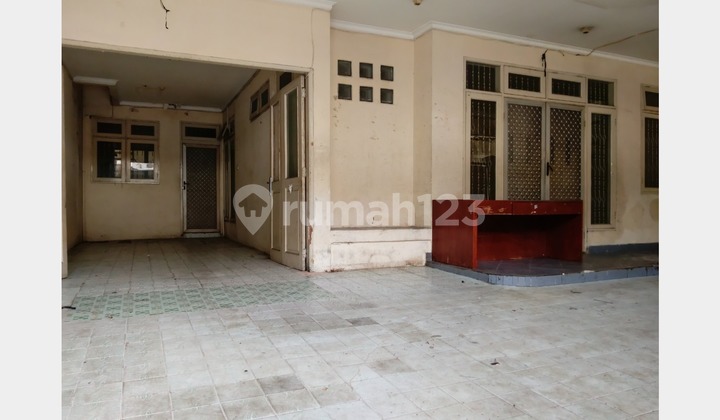 Sewa Rumah Taman Palem Lestari bisa Nego 2 Lantai 2