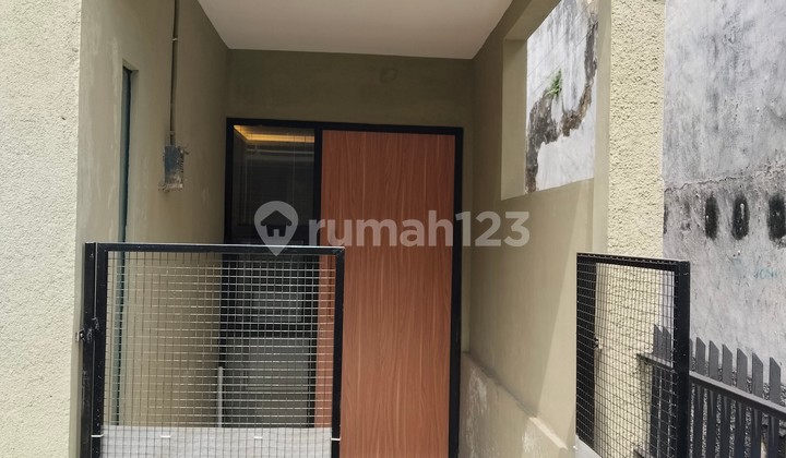 Pusat Kota Bandung ,Sayap Jl Karapitan,Rumah Siap Huni 2