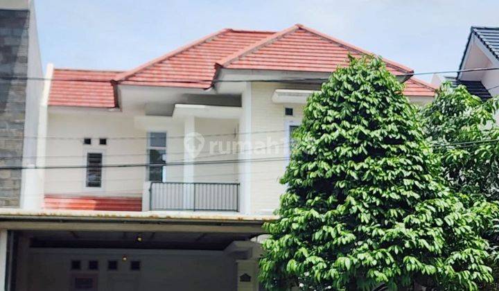 Dijual Rumah Minimalis Modern, Siap Huni, Bebas Banjir Di Jalan Utama Kemang Pratama 3  1