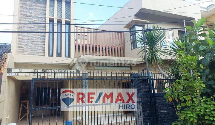 Dijual Rumah 2lt Di Jalan Utama Komplek Di Daerah Sekitar Galaxy  1