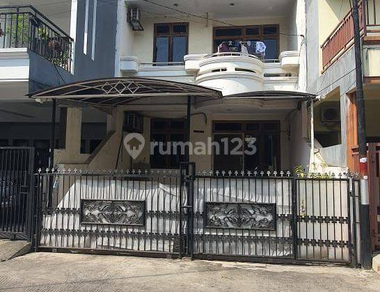 Rumah Sunter Rapih Siap Huni 6x15 Bangunan 2 Lantai Jalan Lebar 1