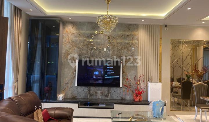 Dijual Rumah Cantik di Dakota Suvarna Sutera Furnish Nempel Ditinggal Dijual Rumah Cantik di Dakota Suvarna Sutera Furnish Nempel Ditinggal