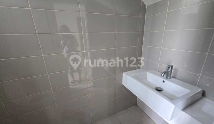 Disewakan Rumah Semifurnish di Cluster Chiara Suvarna Sutera Tangerang 2