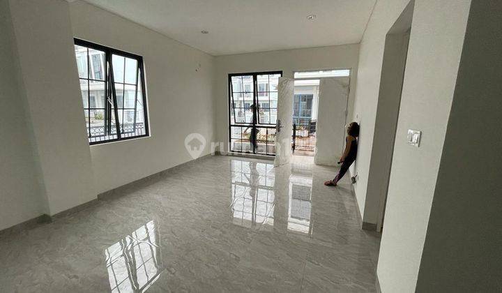 Rumah baru cluster margonite Lavon 1 swan city Tangerang 6