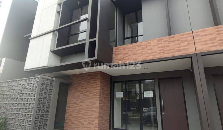 Dijual rumah Flavio Suvarna Sutera Tangerang 1