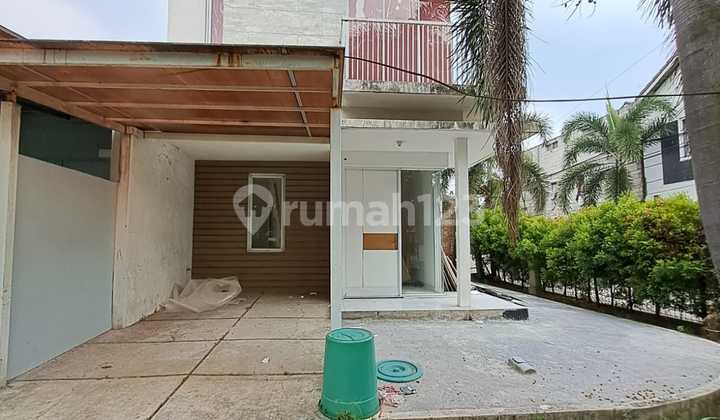 Disewakan Rumah Hoek di Talaga Bestari Semi Cluster Taman Palem Balaraja Tangerang Disewakan Rumah Hoek di Talaga Bestari Semi Cluster Taman Palem Balaraja Tangerang