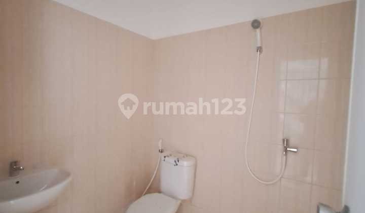 For Rent Corner Shop in Talaga Bestari, East Balaraja, Tangerang 2