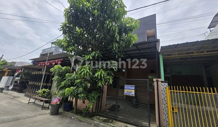 For Rent Semi-Furnished 2-Story House Near Lion Air Mess Talaga Bestari Tangerang 2