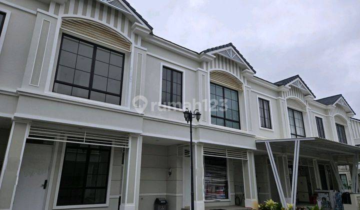 Sewa Rumah Cantik Citrine Lavon Dekat Club House Cikupa Tangerang 1