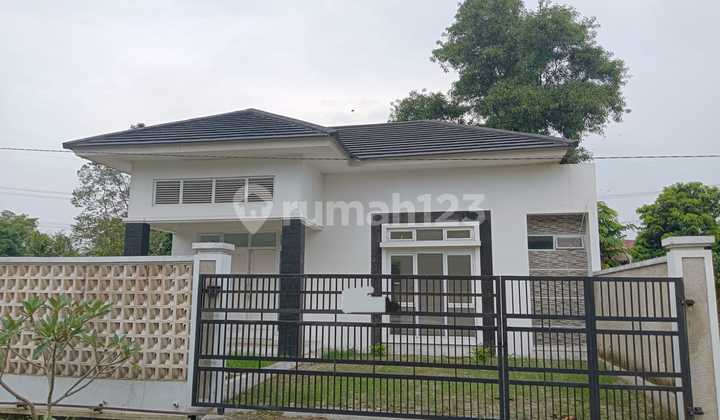 Rumah Bangunan Mandiri Hoek Di Talaga Bestari Tangerang Rumah Bangunan Mandiri Hoek Di Talaga Bestari Tangerang