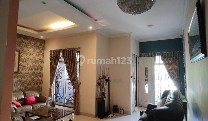 Dijual Rumah 2 Lantai SHM di Taman Toyal Tanah Tinggi Tangerang 2