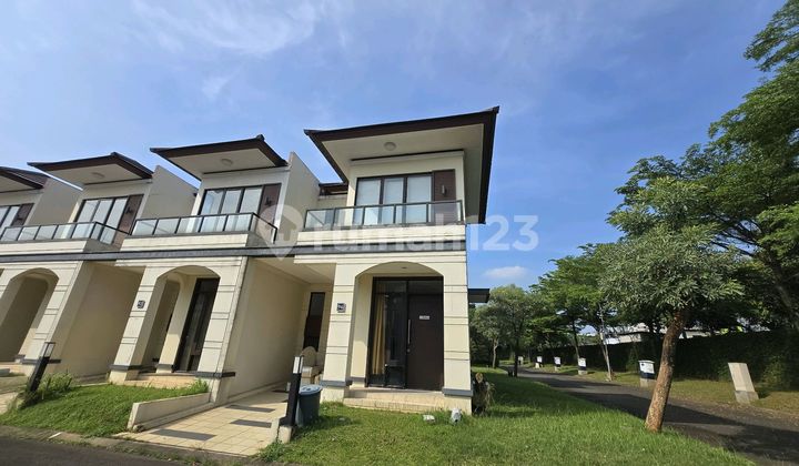 Sewa Rumah Hoek Semi Furnish Lavon Swan Ciy Tangerang 1
