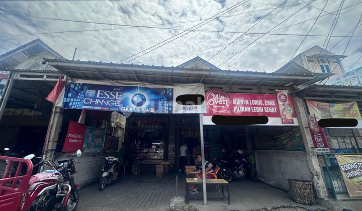 For Sale Strategic Shophouse Ready to Use in Kotabumi Market Tangerang