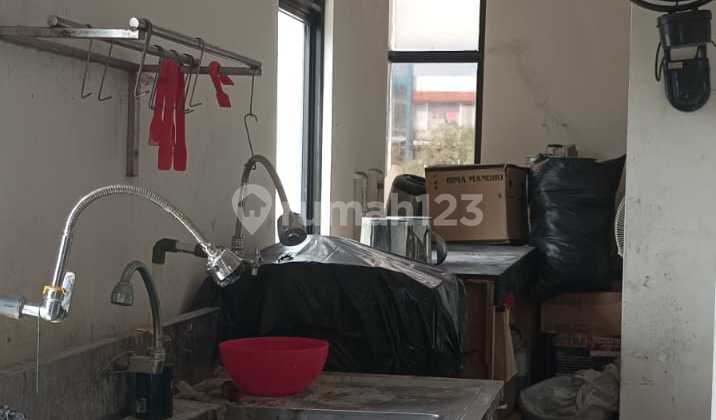 Rarely Available Corner Shop Unit with Restaurant Setting at Pasar 8 Suvarna Sutera 2