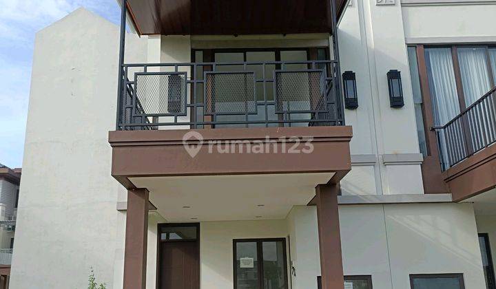 Sewa.rumah Daisan Osaka Lavon Swan City Hadap Danau Cikupa Tangerang 1