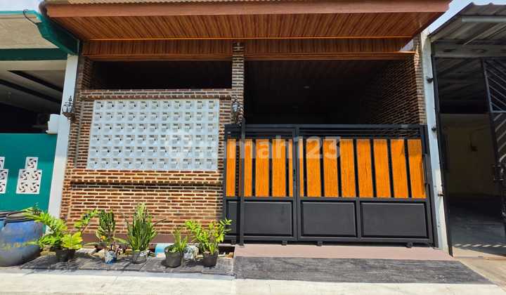 For Rent: House Near Talaga Bestari Shophouse, Balaraja, Tangerang