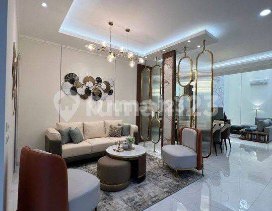 Dijual Cepat Rumah 2 Lantai di Suvarna Furnish Cantik Siap Huni  2