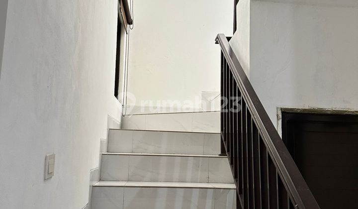 For Rent Semi-Furnished House In Enchanta Lavon Swan City Tangerang For Rent Semi-Furnished House In Enchanta Lavon Swan City Tangerang