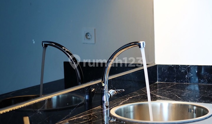 Apartemen Grand Sungkono Lagoon Tower Venetian 2 bedroom full furnish city view 2