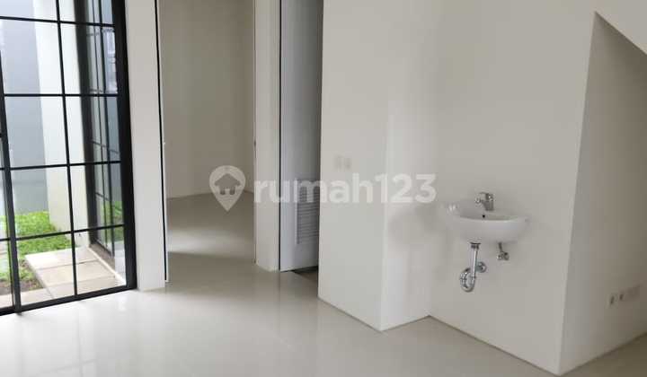 Graha Natura Dandelion House 3 bedrooms, 5x13 dimensions, with backyard garden. 2