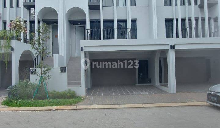 Jual Murah Rumah 3 Lantai Cluster Aether Greenwich Bsd City 1