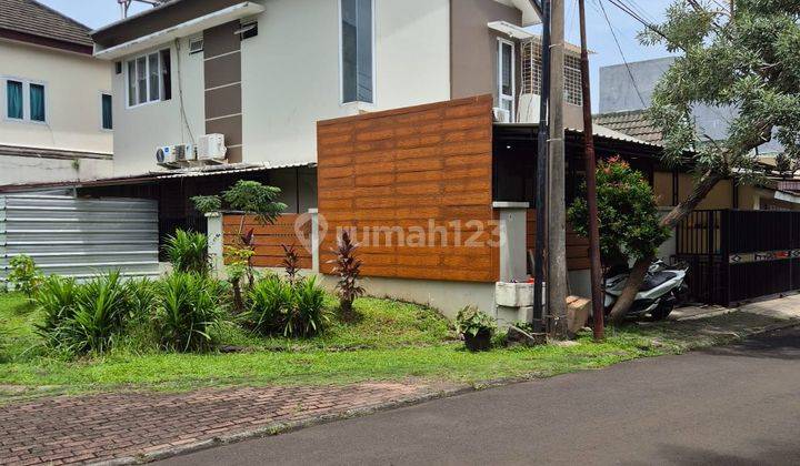 Hook Rumah 2 Lantai Kencana Loka Bsd City Siap Huni 1