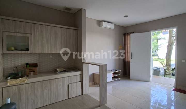 Furnished 2-Story House in Azura Vanya Park Cluster, BSD City Furnished 2-Story House in Azura Vanya Park Cluster, BSD City