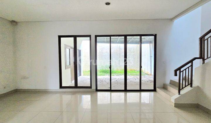 Murah Rumah 2 Lantai Cluster illustria Eminent BSD City 2