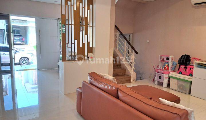 Furnished Rumah 2 Lantai Cluster Serenade Lake Gading Serpong 2