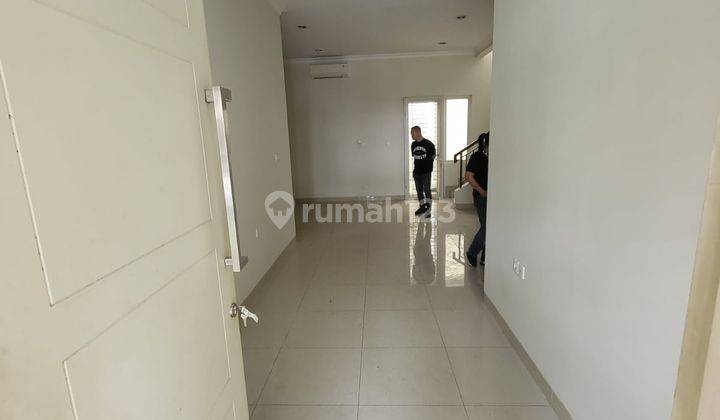 Siap Huni Rumah 2 Lantai Cluster Maxwell Scientia Gading Serpong 2