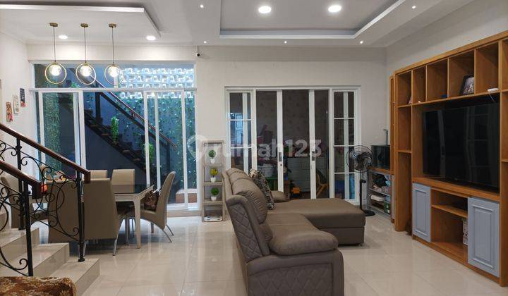 Furnished Rumah 2 Lantai Cluster Trimezia Gading Serpong 2