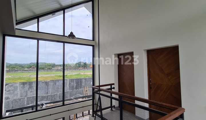 Rumah Villa Exclusive Harga Ekonomis