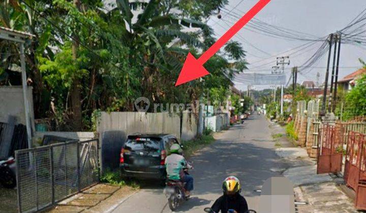 Tanah tepi jl raya/aspal di jl Ampel, dekat Amplas dan dekat jl Nologaten 1