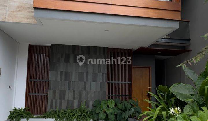 Rumah Dalam Perumahan Di Maguwoharjo Dekat Gis 1
