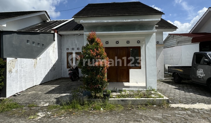 Rumah Minimalis Dan Asri Di Jl. Kaliurang Km10 2