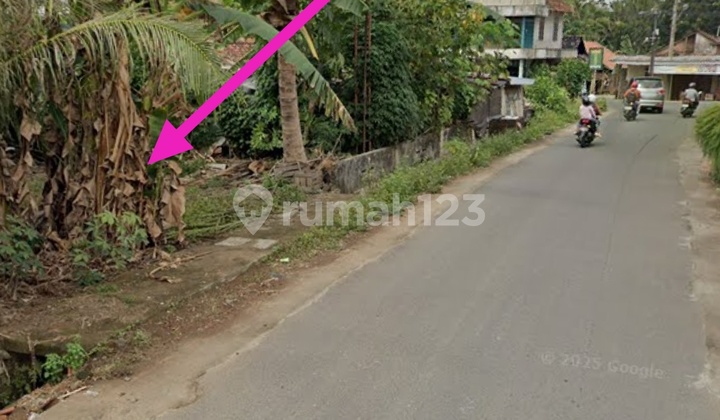 Strategic Land by Asphalt Road, Behind Godean Market, Sleman Strategic Land by Asphalt Road, Behind Godean Market, Sleman