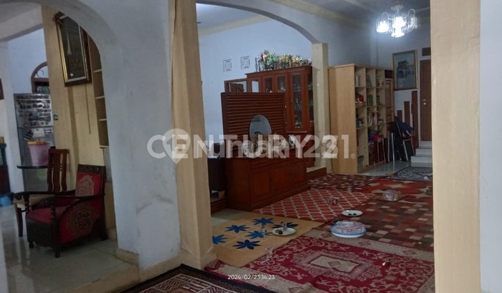 Rumah bisa untuk Usaha Strategis di Paseban Jakarta Pusat 2