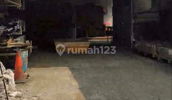 Di Jual Rumah Besar Luas Pinggir Jalan Dirawaselatan Jakarta Pusa 2