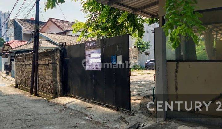 kan Tanah  Gudang Utan Kayu Jakarta Timur 1