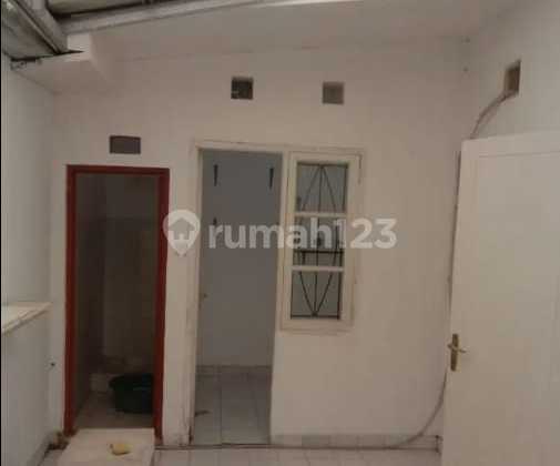 Rumah Bagus MINIMALIS dalam Kompleks Jatinegara Indah Jakrta Tmur 2