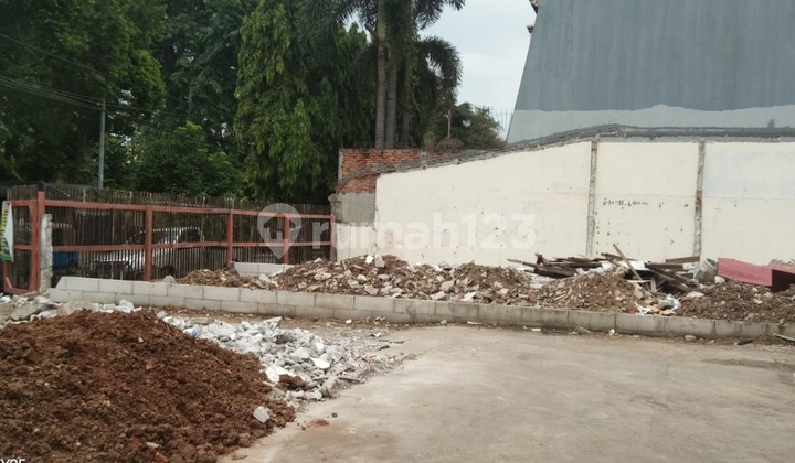 Dijual Tanah Kavling 5 Unit Lokasi Fantastis di Pinggir Jalan Utama Pulo Asem Raya, Jakarta Timur