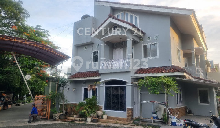 Rumah 3 Lantai di Dalam Cluster Kelapa Gading Jakarta Utara 1