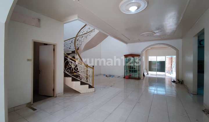 House in TBS, Rawamangun, East Jakarta with SHM, East Jakarta 2